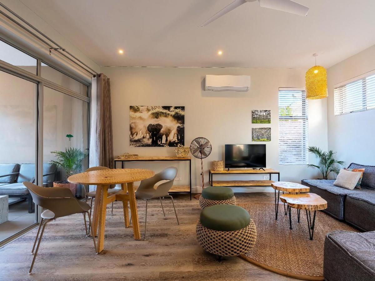 Miombo Mews Apartment Victoria Falls Exterior photo